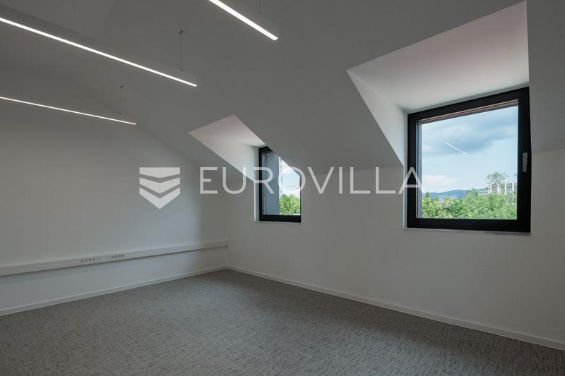 Zagreb, Trešnjevka Pohjoinen, 416 m² toimistotilaa toimistorakennuksen 3. kerroksessa - 4