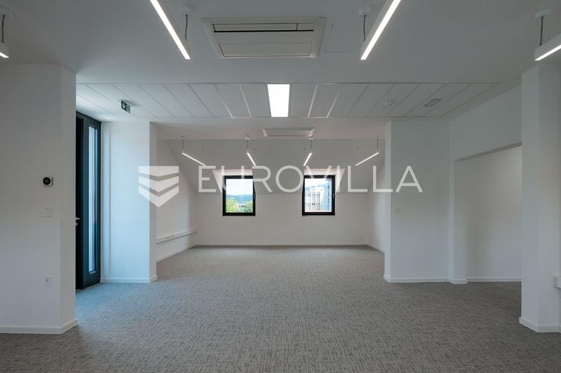 Zagreb, Trešnjevka Pohjoinen, 416 m² toimistotilaa toimistorakennuksen 3. kerroksessa - 2