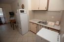 Tisno, ekskluzivna apartmanska kuća prvi red do mora s panoramskim pogledom i brodicom - 54