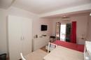 Tisno, ekskluzivna apartmanska kuća prvi red do mora s panoramskim pogledom i brodicom - 30