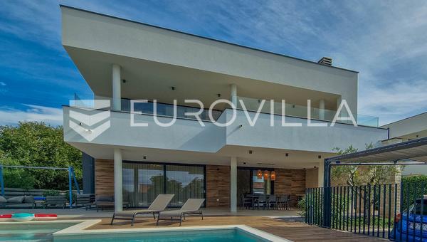 Istria, luksusvilla på 276 m² med 4 soverom, basseng og havutsikt