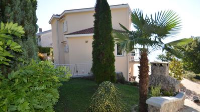 Opatija, Bregi, una hermosa villa familiar con una vista panorámica al mar.