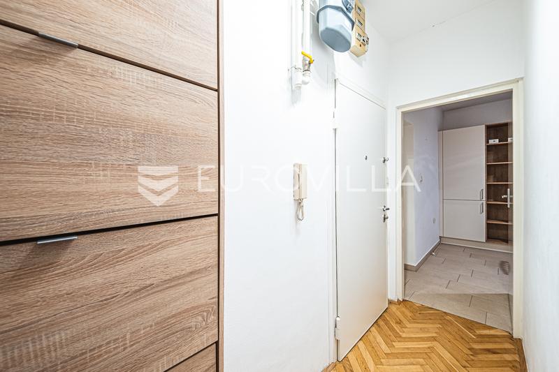 Zagreb, Jarun, beautiful three-bedroom apartment 60 m² - 12