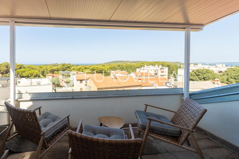 Istria, Pula, apartamento completamente renovado en una villa austrohúngara, a 100 m de la playa. - 25
