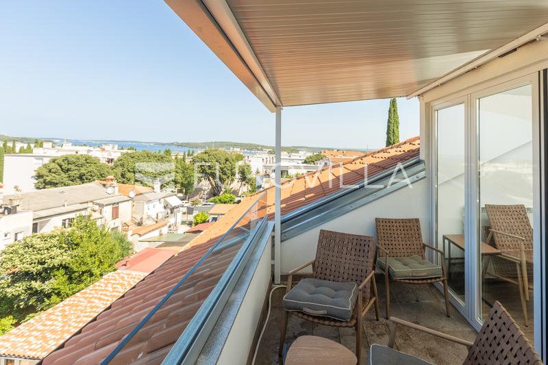 Istria, Pula, apartamento completamente renovado en una villa austrohúngara, a 100 m de la playa. - 31