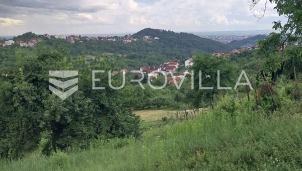Загреб, Микуличи, участок под застройку 1564 м², уникальный вид