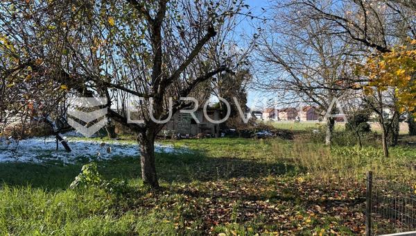 Zagreb, Sveta Klara, terreno edificable 589 m²