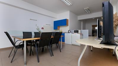 Kastav, komerční prostor, 120 m², přízemí, dvě koupelny, tři pracovní místnosti