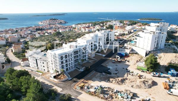 Primošten Resort, dvoetažni penthouse s panoramskim pogledom na more