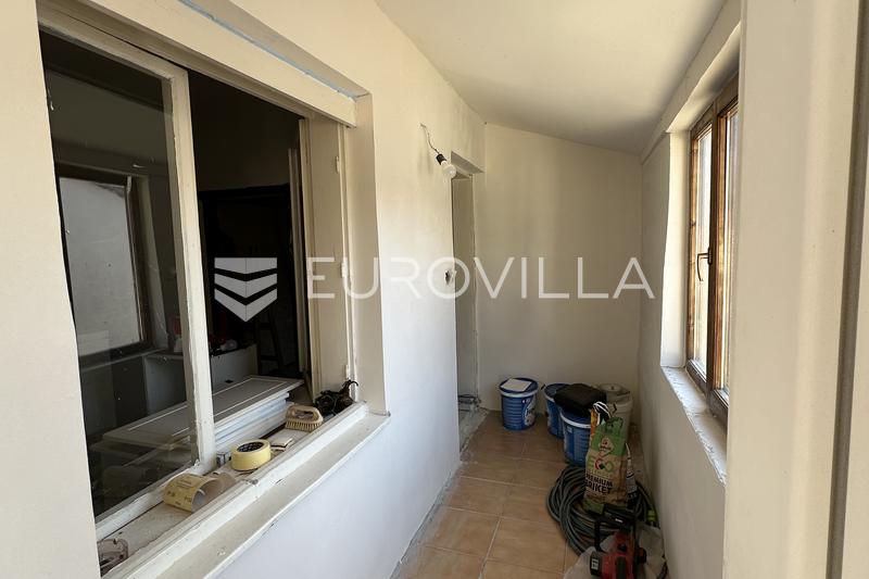 VUKOVAR, SAJMISTE - CASA CON GRANDE TERRENO DI 674 m² - 15