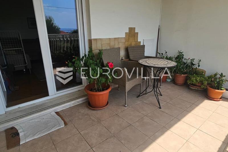 Split, Znjan 99,8 m²'lik konforlu daire, güney cepheli ve deniz manzaralı - 7