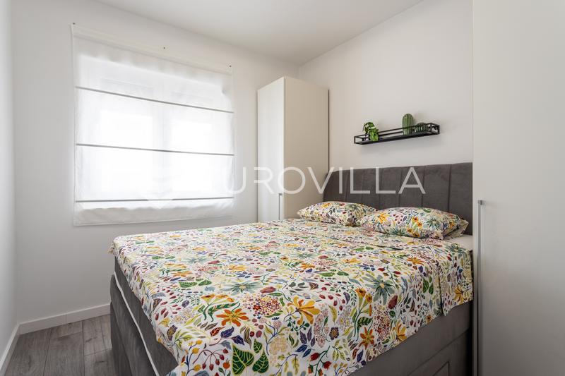 Trogir, apartament na parterze z ogrodem i dwoma miejscami parkingowymi - pierwsze wprowadzenie - 5