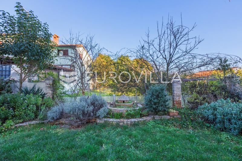 Pula, Moderan trosoban stan s apartmanom, vrtom i terasom, 136 m² - 19