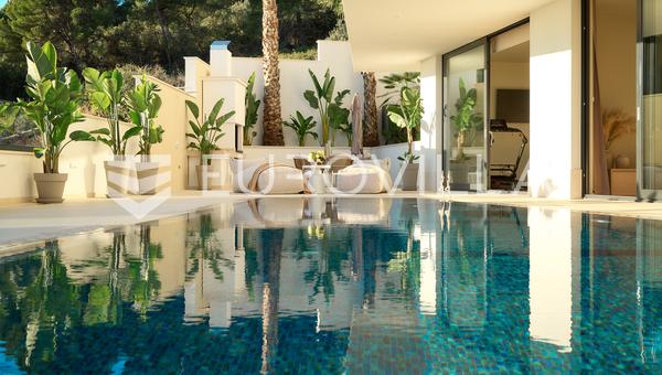 Trogir, Ciovo - Moderna villa con vistas panorámicas al mar