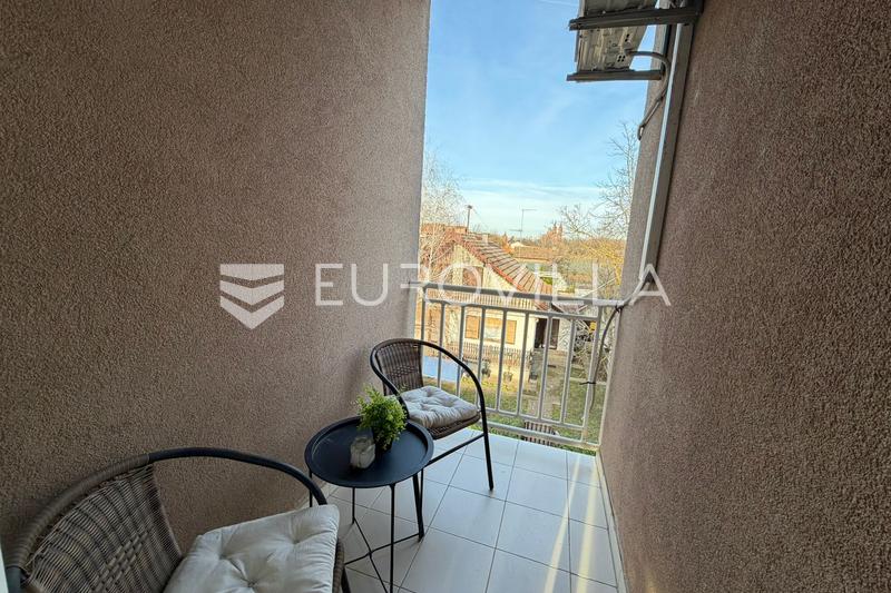Đakovo, svijetao i praktičan dvosoban stan 51 m² - 14
