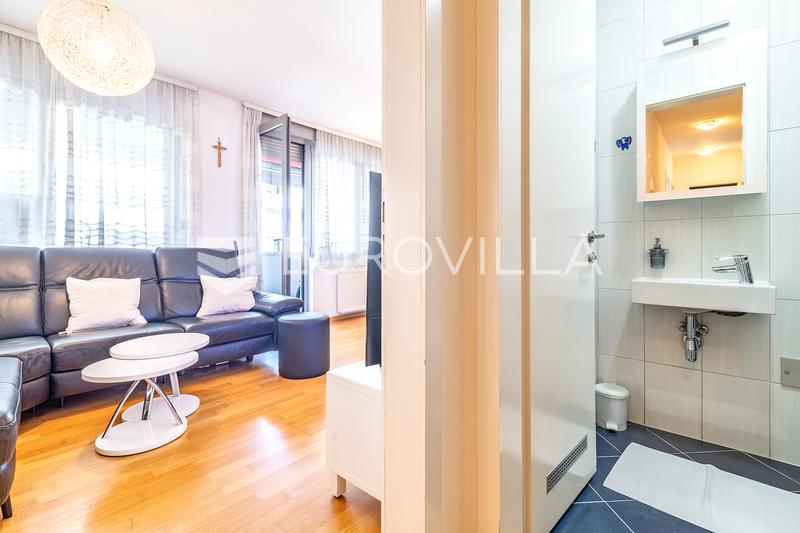 Zagreb, Bundek - Moderne 75 m² toværelses lejlighed med garage og rummelig loggia - 5