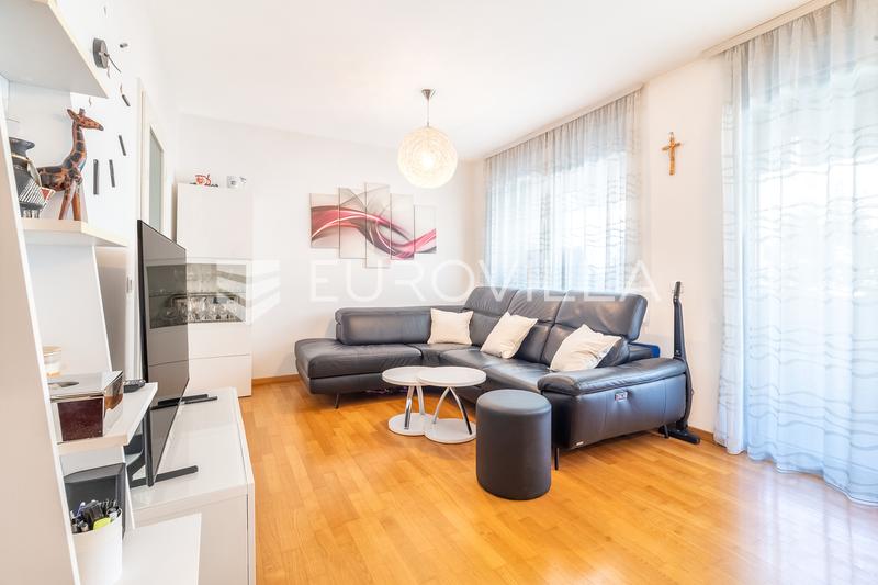 Zagreb, Bundek - Moderne 75 m² toværelses lejlighed med garage og rummelig loggia - 4