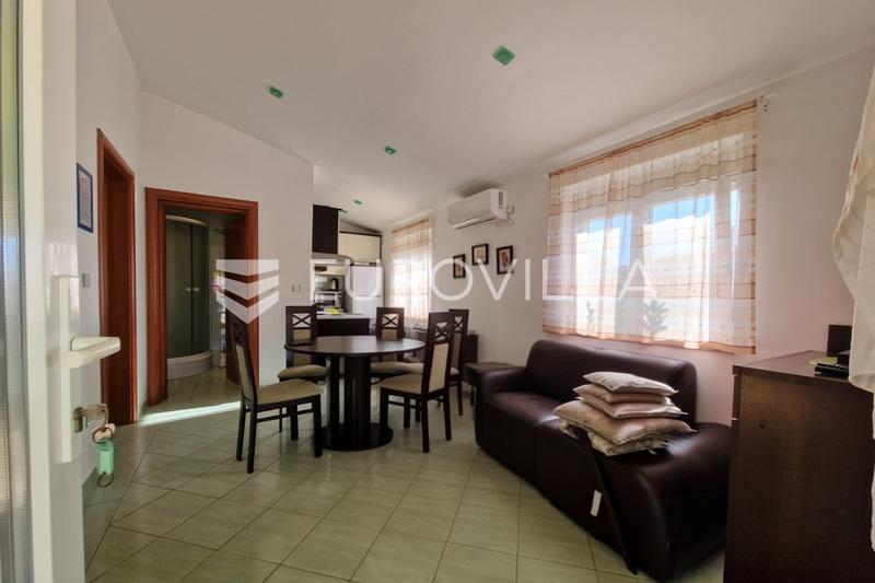 Vir - Dom z 3 Apartamentami, Widokiem na Morze i Śródziemnomorskim Ogrodem, zaledwie 60 m od Morza - 32