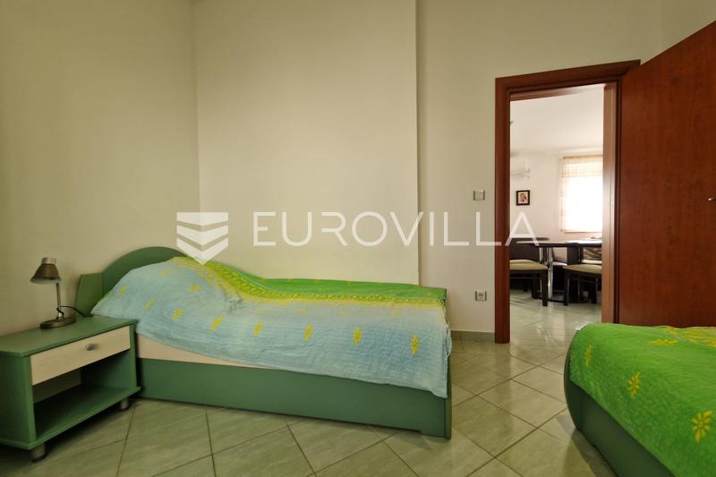 Vir - Dom z 3 Apartamentami, Widokiem na Morze i Śródziemnomorskim Ogrodem, zaledwie 60 m od Morza - 40
