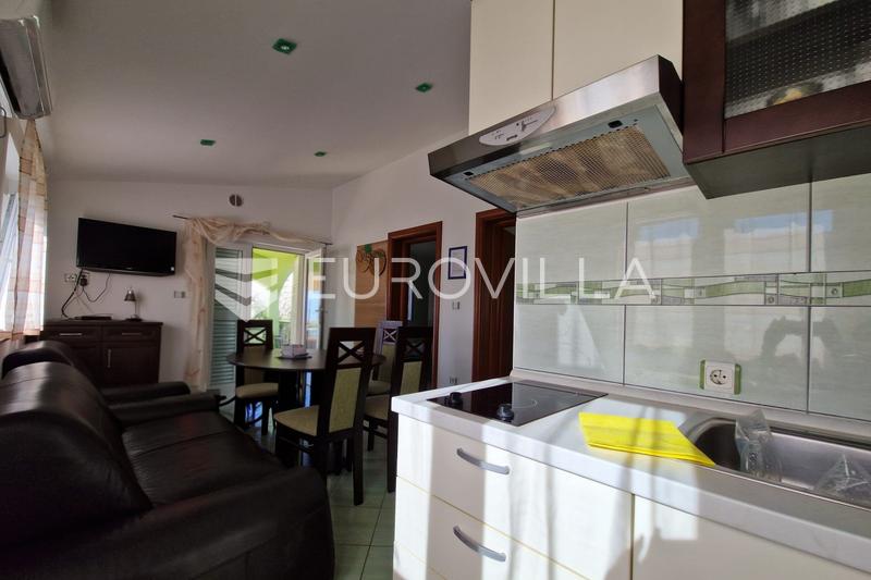 Vir - Dom z 3 Apartamentami, Widokiem na Morze i Śródziemnomorskim Ogrodem, zaledwie 60 m od Morza - 35