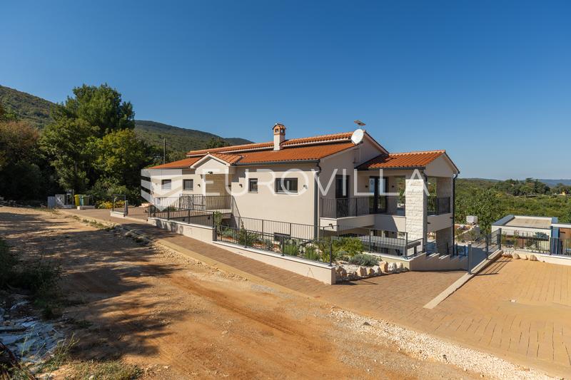 Labin, Drenje, moderna vila s bazenom i otvorenim pogledom na more - 10