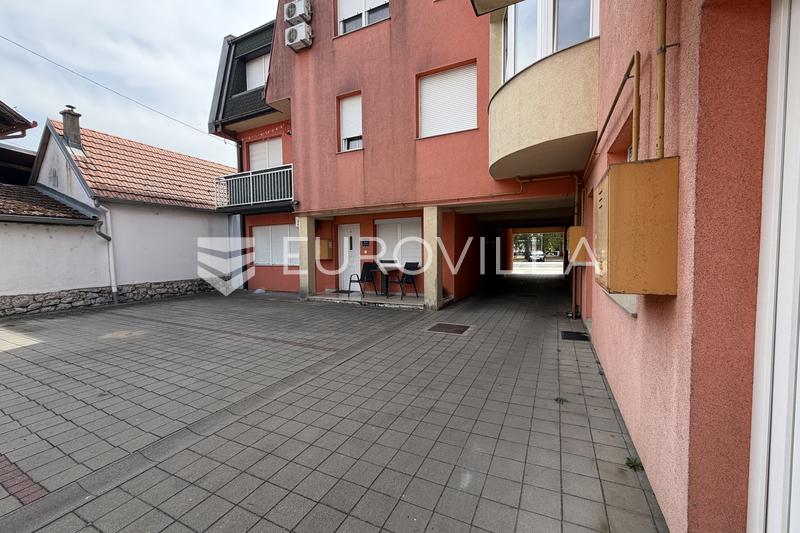 Đakovo, strogi Centar, vanjsko, nenatkriveno parkirno mjesto, 15 m² - 3