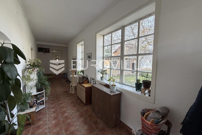 Đakovo, autentična kuća od 150 m² na parceli od 989 m² - 2