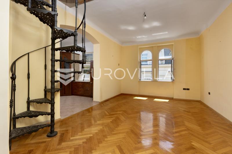 Opatija, Zentrum, Luxus-Penthouse von 220 m² mit Dachterrasse und zwei Parkplätzen - 7
