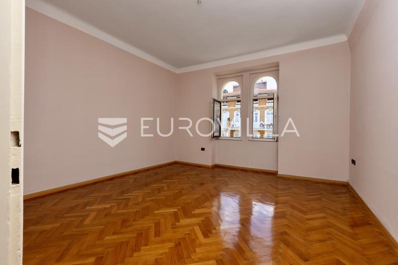 Opatija, Zentrum, Luxus-Penthouse von 220 m² mit Dachterrasse und zwei Parkplätzen - 21
