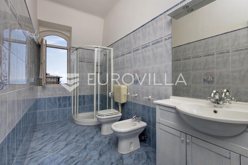 Opatija, Zentrum, Luxus-Penthouse von 220 m² mit Dachterrasse und zwei Parkplätzen - 16
