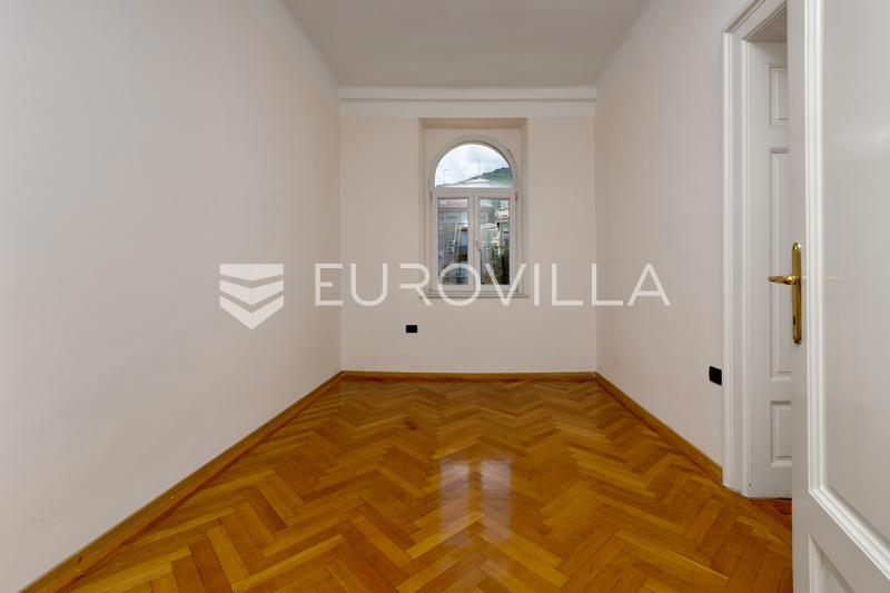 Opatija, Zentrum, Luxus-Penthouse von 220 m² mit Dachterrasse und zwei Parkplätzen - 28