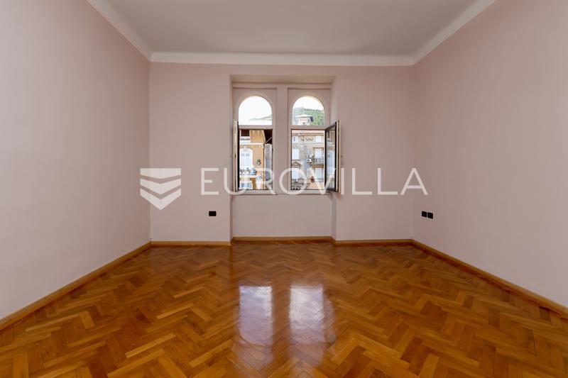 Opatija, Zentrum, Luxus-Penthouse von 220 m² mit Dachterrasse und zwei Parkplätzen - 22