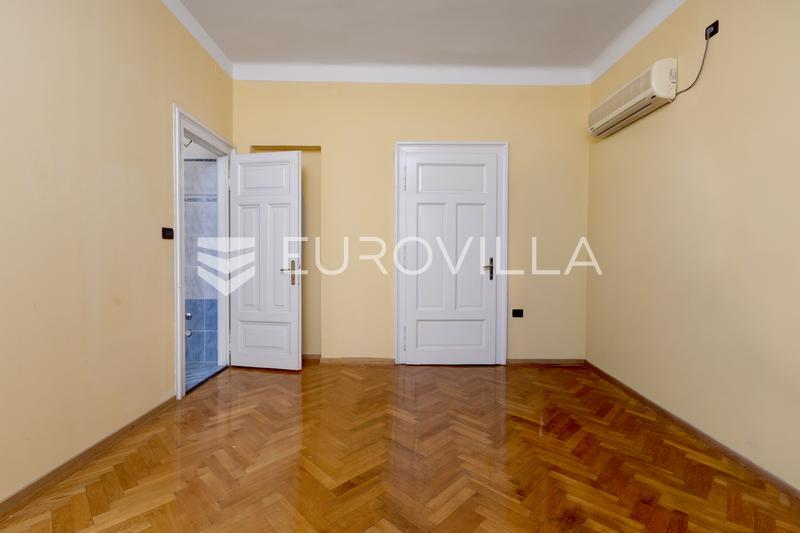 Opatija, Zentrum, Luxus-Penthouse von 220 m² mit Dachterrasse und zwei Parkplätzen - 27