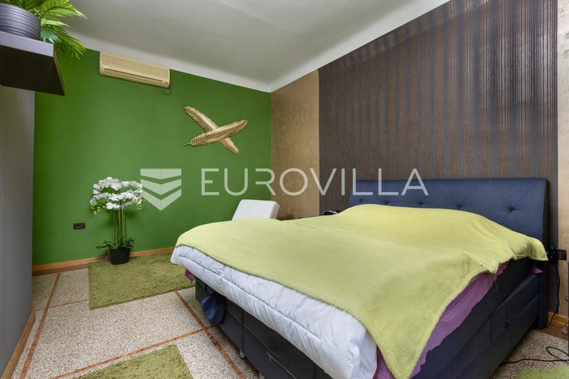 Opatija, Zentrum, Luxus-Penthouse von 220 m² mit Dachterrasse und zwei Parkplätzen - 19