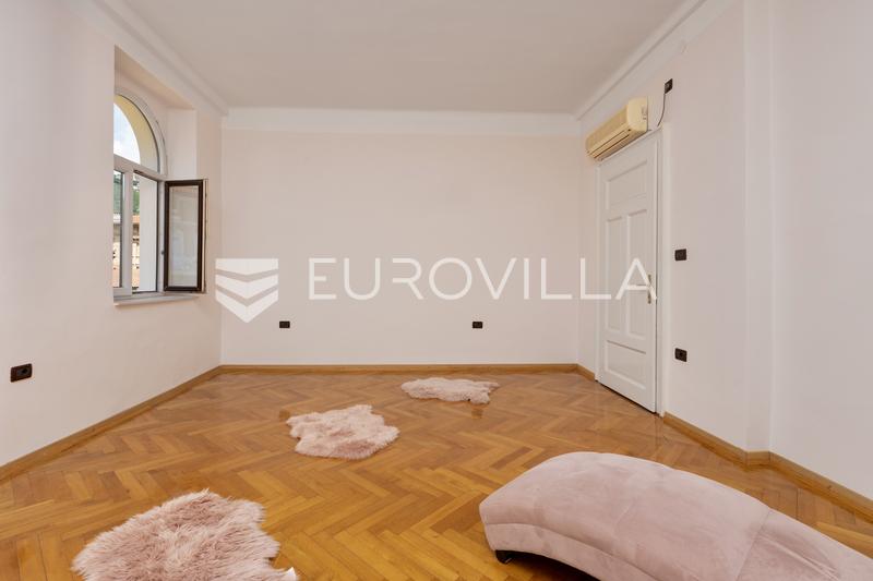 Opatija, Zentrum, Luxus-Penthouse von 220 m² mit Dachterrasse und zwei Parkplätzen - 15