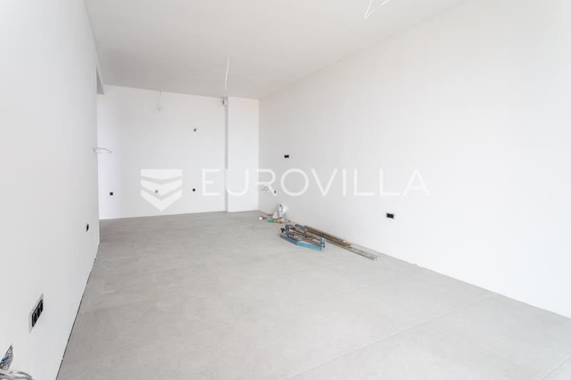 Čiovo, Okrug Gornji, dvosoban stan na prvom katu