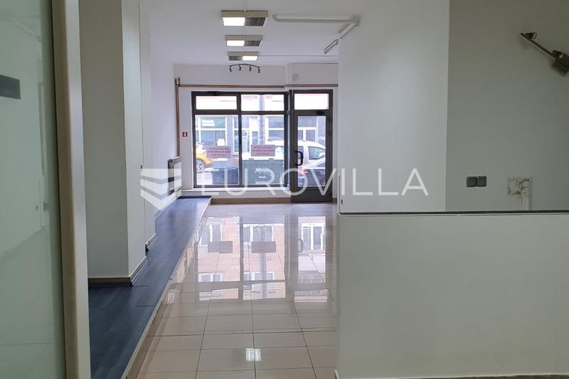Zagabria, Tresnjevka, via Ozaljska, attraente immobile commerciale fronte strada su due livelli di 110 m² - 1