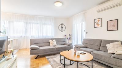 Zagreb, Trešnjevka, 65 m²'lik güzel üç odalı daire, otoparklı