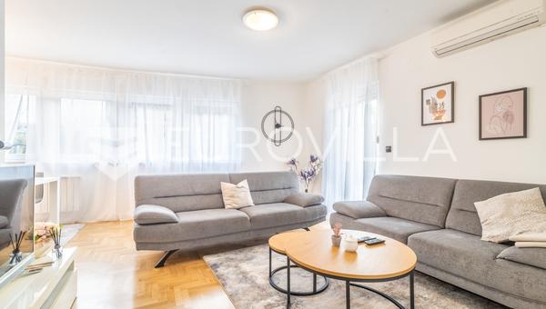 Zagreb, Trešnjevka prekrasan trosoban stan 65 m² sa parkirnim mjestom