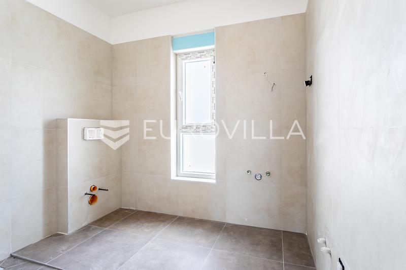 Vodice, moderne hus med swimmingpool og privat have, C3 - 13