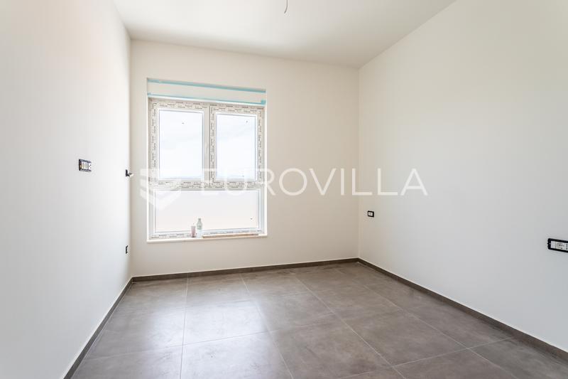 Vodice, moderne hus med swimmingpool og privat have, C3 - 8