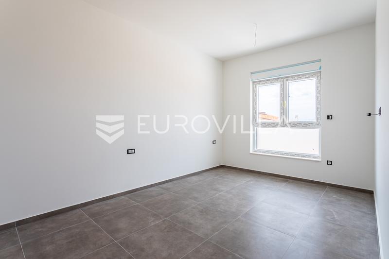 Vodice, moderne hus med swimmingpool og privat have, C3 - 9