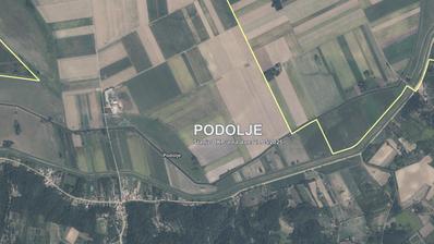 Beli Manastir, Podolje, zemljišta površine 13099m2