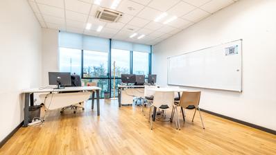 Zagreb, Avenija Dubrovnik, nyrenoveret kontorlokale 121 m2