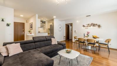 Split, Kocunar, komfortable Dreizimmerwohnung zu vermieten bis zum Sommer