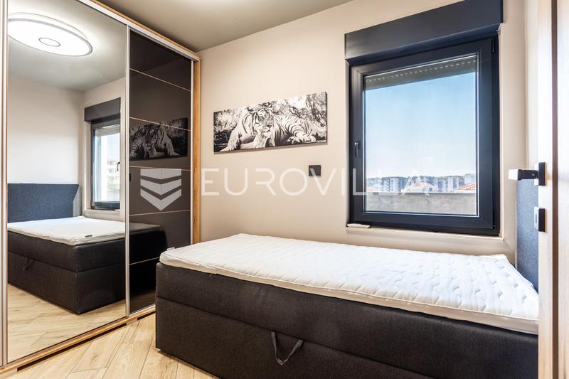 Split, Sirobuja - apartamento de dois quartos totalmente mobilado com vista para o mar - 9