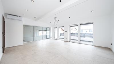 Zagreb, Srednjaci, appartement de trois chambres récemment rénové, surface nette de 81 m²