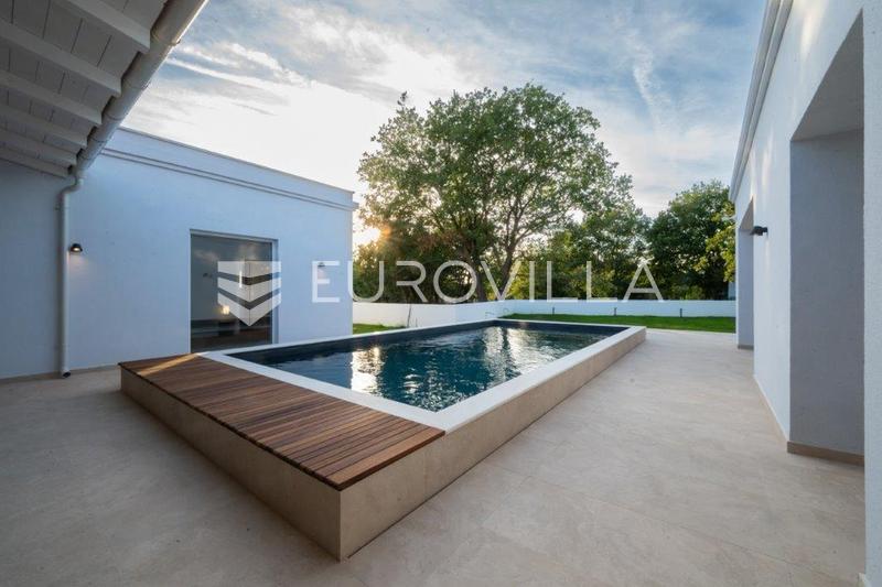 Zadar, Ninski stanovi, modern huis met zwembad op een rustige locatie - 84