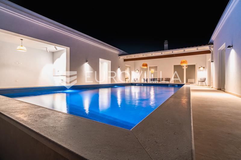 Zadar, Ninski stanovi, modern huis met zwembad op een rustige locatie - 18