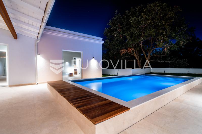 Zadar, Ninski stanovi, modern huis met zwembad op een rustige locatie - 15